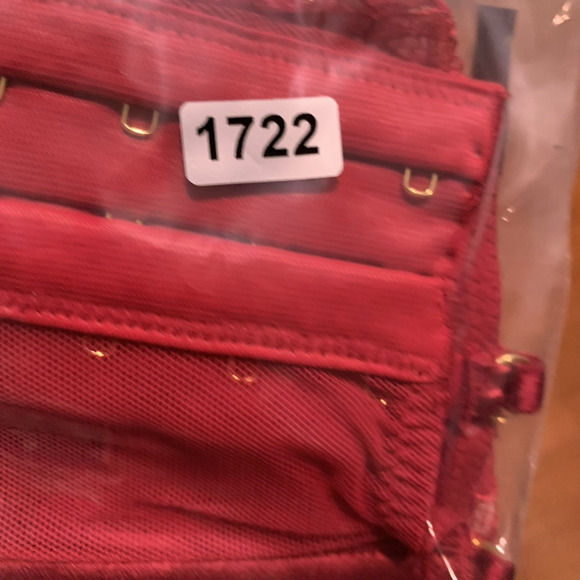 Victorias Secret Very Sexy Collection Lace Bralette Sz 32D Red Pin Up Boudoir - Picture 11 of 11